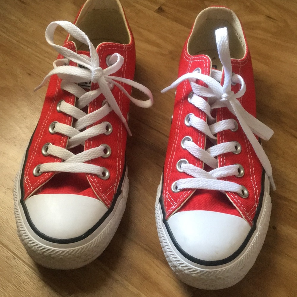 Converse red shoes. Woman’s size 6.5.